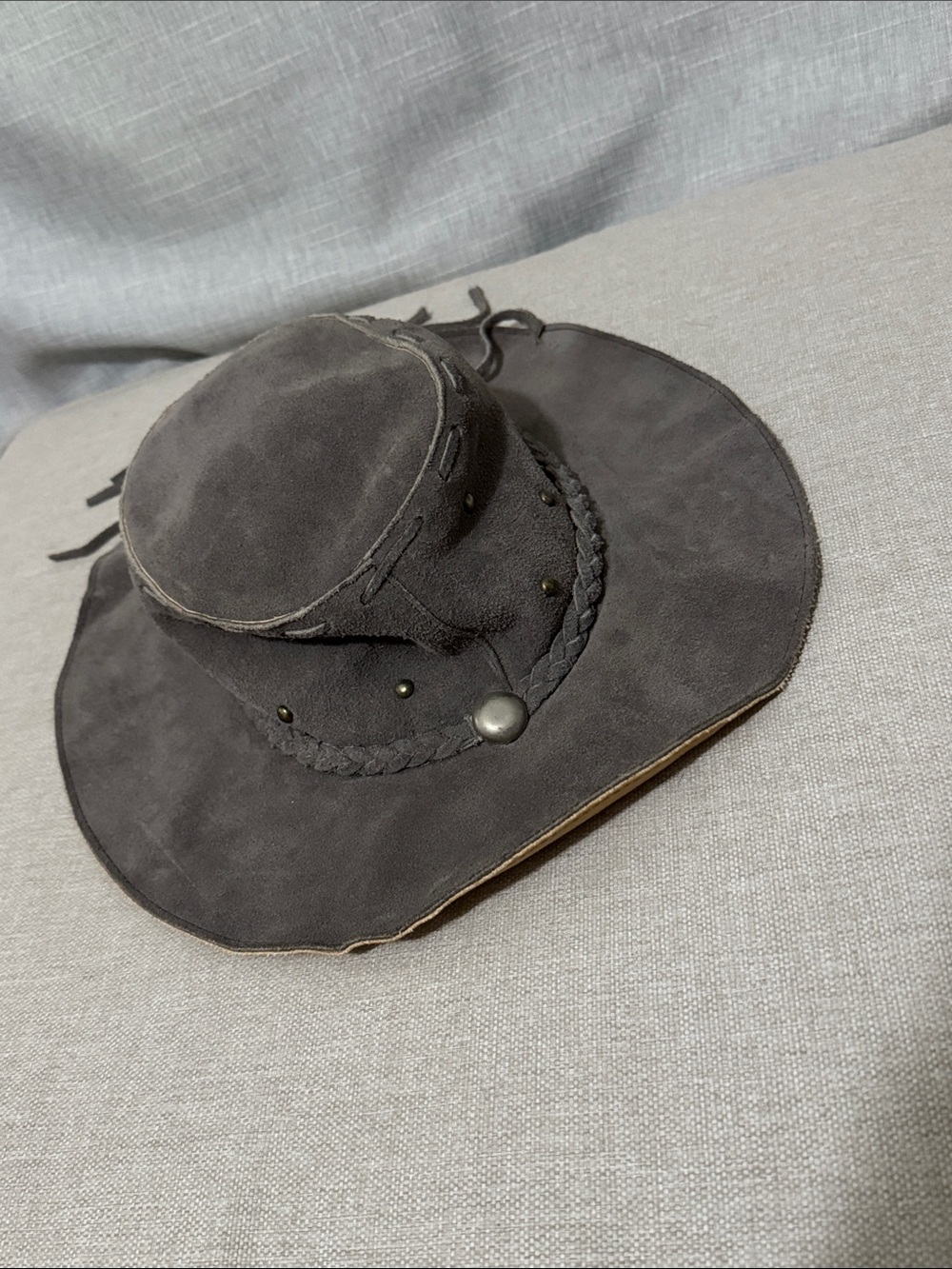 Vintage Handmade Genuine Leather Hat-Made in Mexico-Gray Suede-Wmns Sz M-EUC - Picture 8 of 16